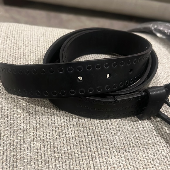 New Allsaints Stitched 100% cow Leather belt size 42 1/4